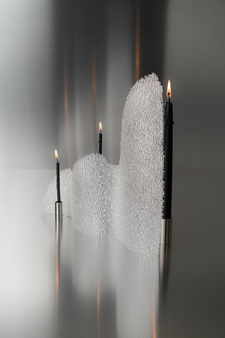 Clear-glass-candleholder-texture Clear glass candleholder